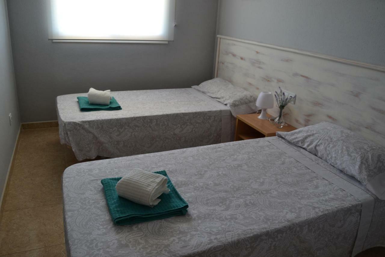 Lovely Familiar Apartment With Pool In Cap Salou Exteriör bild